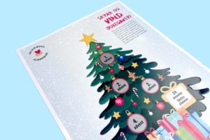 Zdrapka adwentowa w kształcie choinki